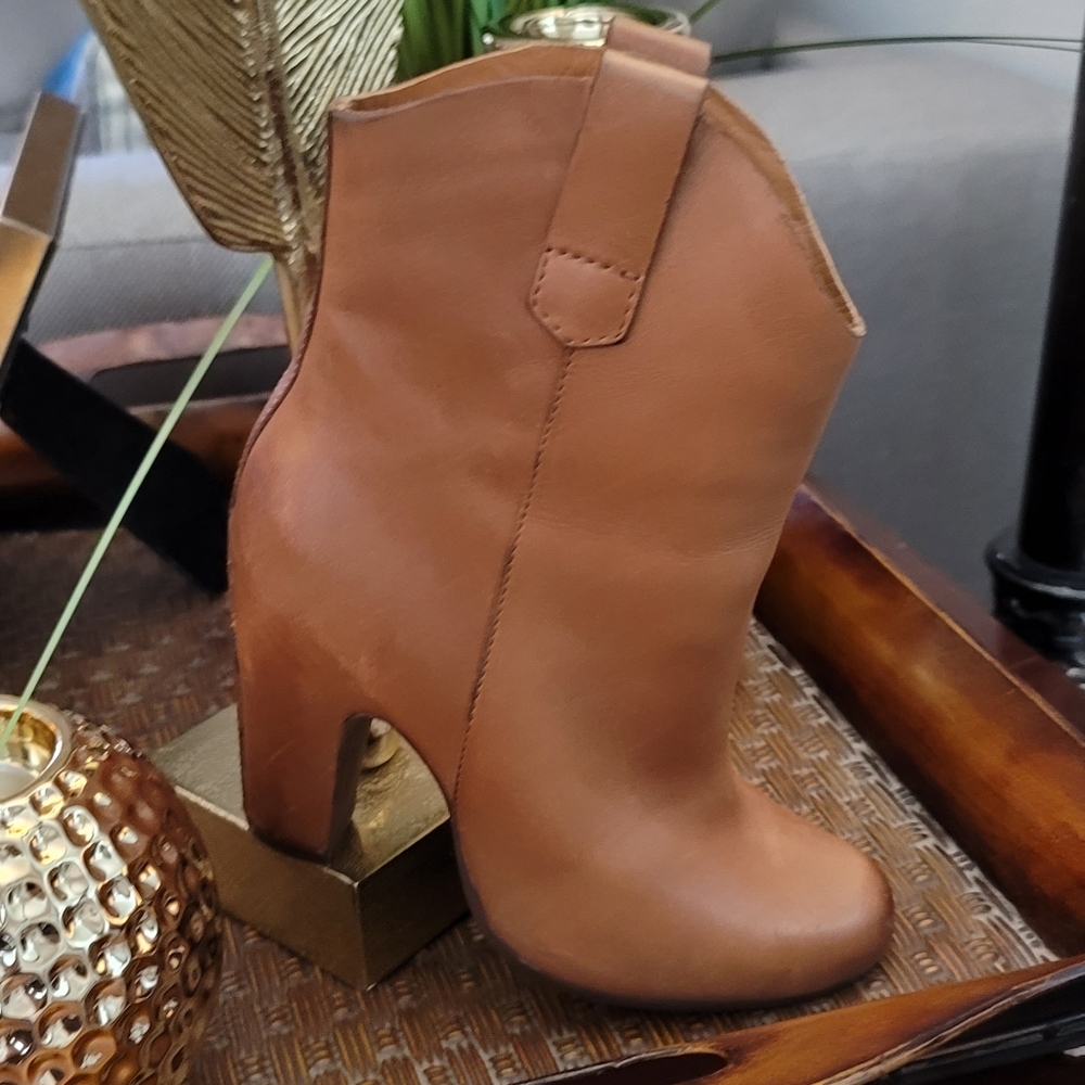 Kork Ease leather boots.